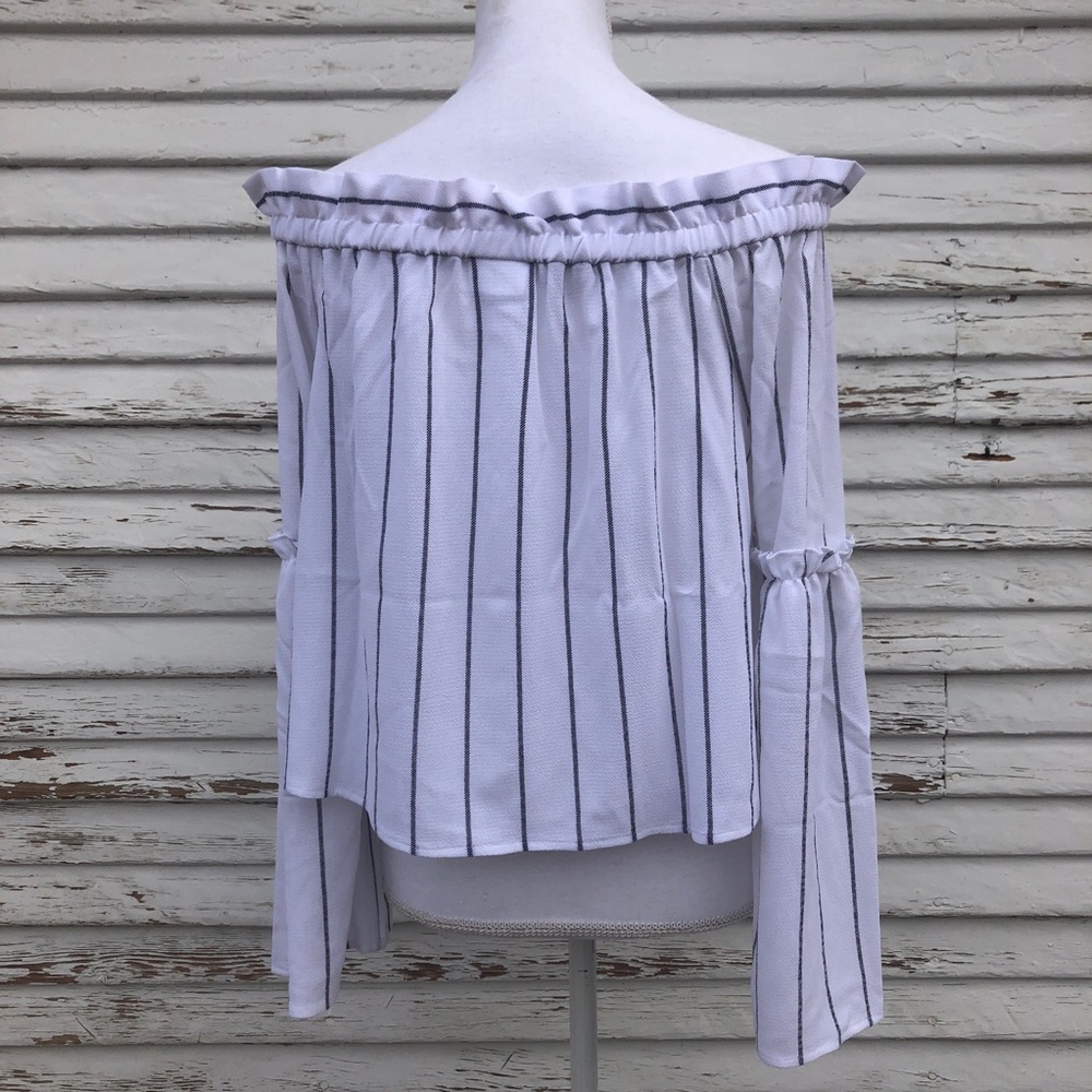 Abound off the shoulder top - Picture 3 of 6